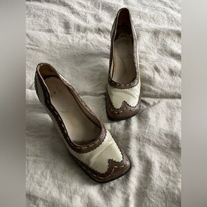 Vintage John Fluevog Hi Choice Kristin Wingtip Spectator Pump Heels 8.5 RARE 90s